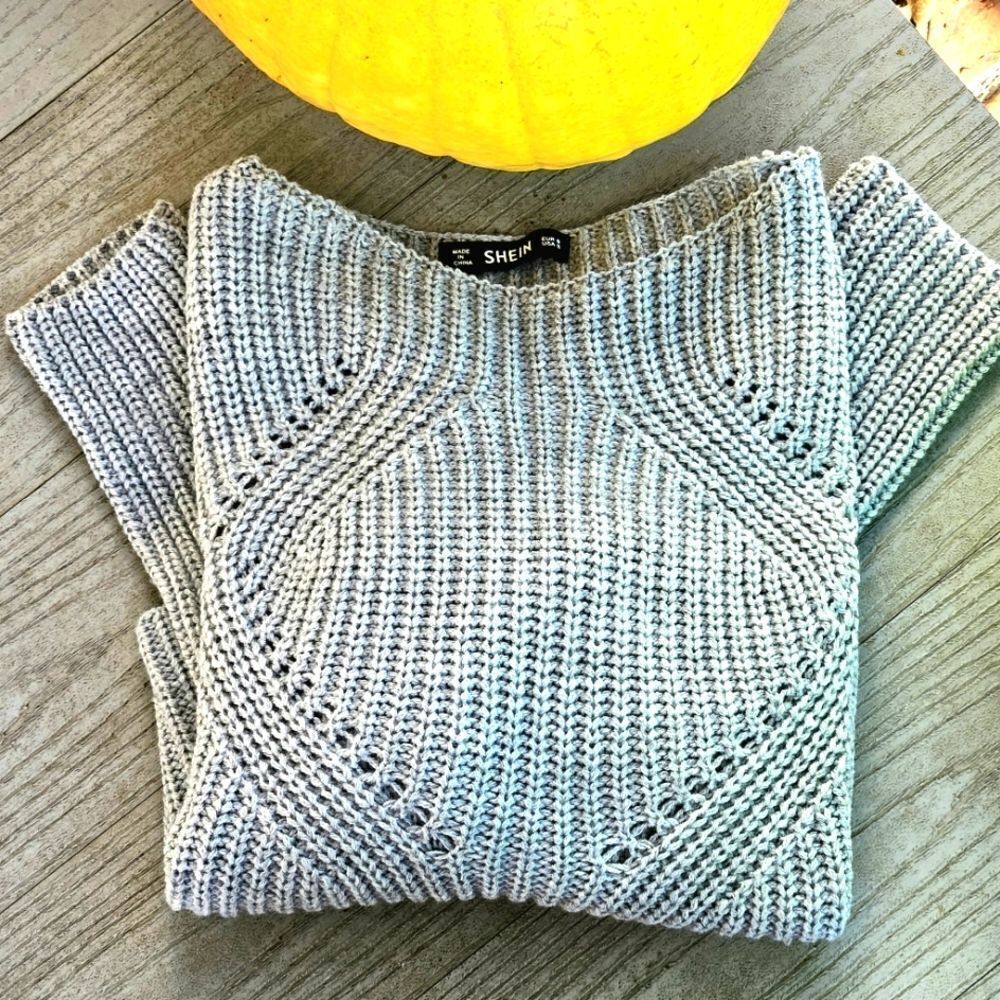Shein womens cropped sweater. Small New no tags. - Picture 14 of 15